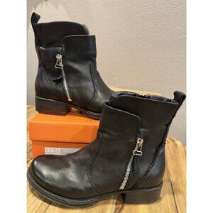 RARE - Miz Mooz - Leather Ankle Boots - Nimbke Black - Size 37 EU NEW IN BOX